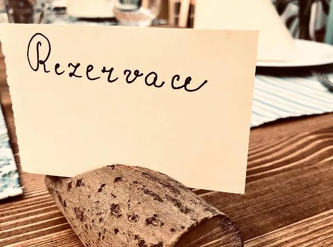 Hotel Mclimon Novy Jicin